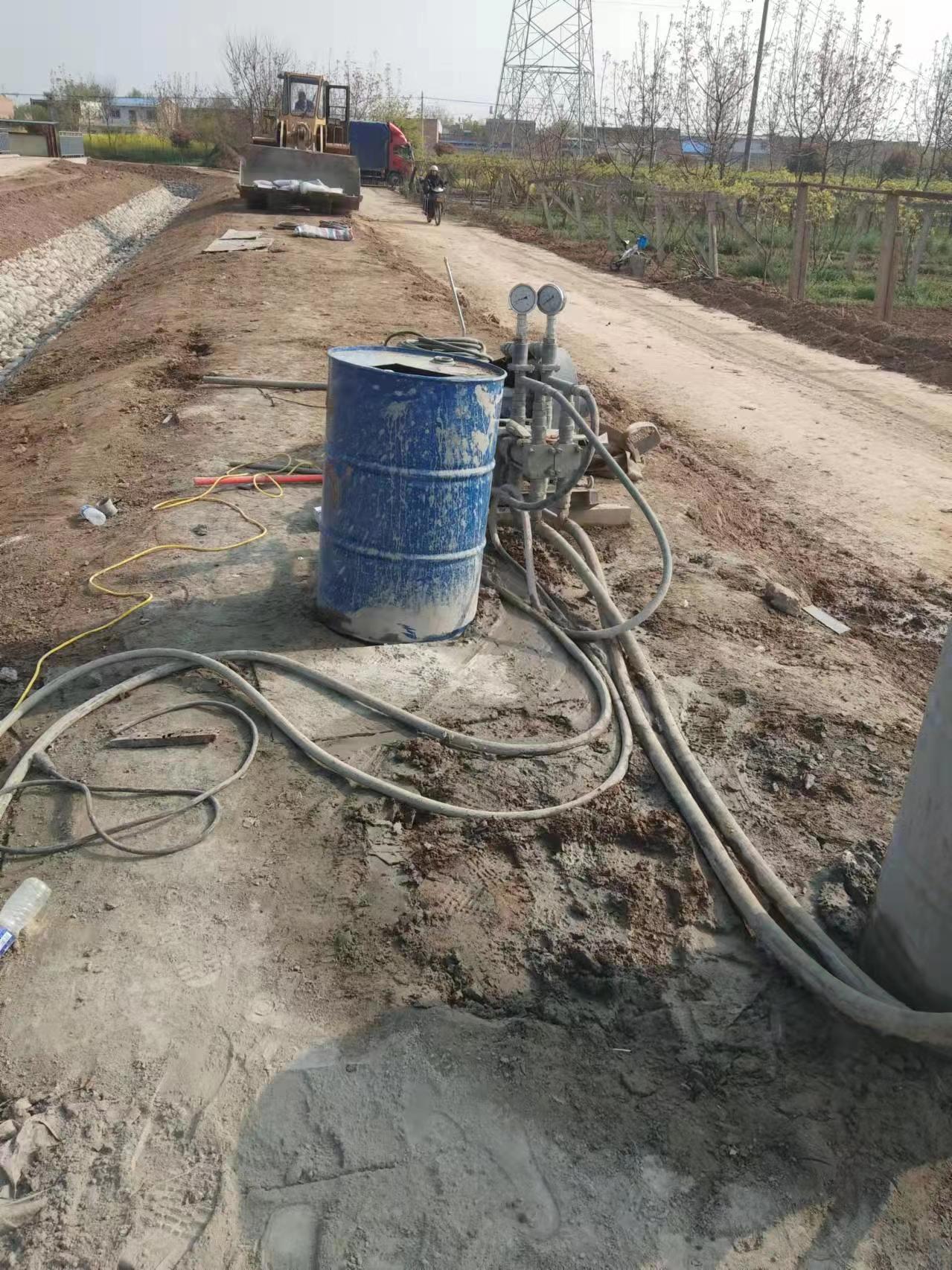 茄子河顶管注浆